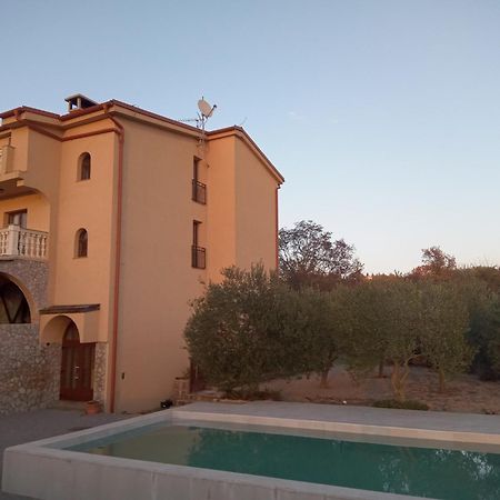 B&B Tonivale Skrbcici Exterior photo